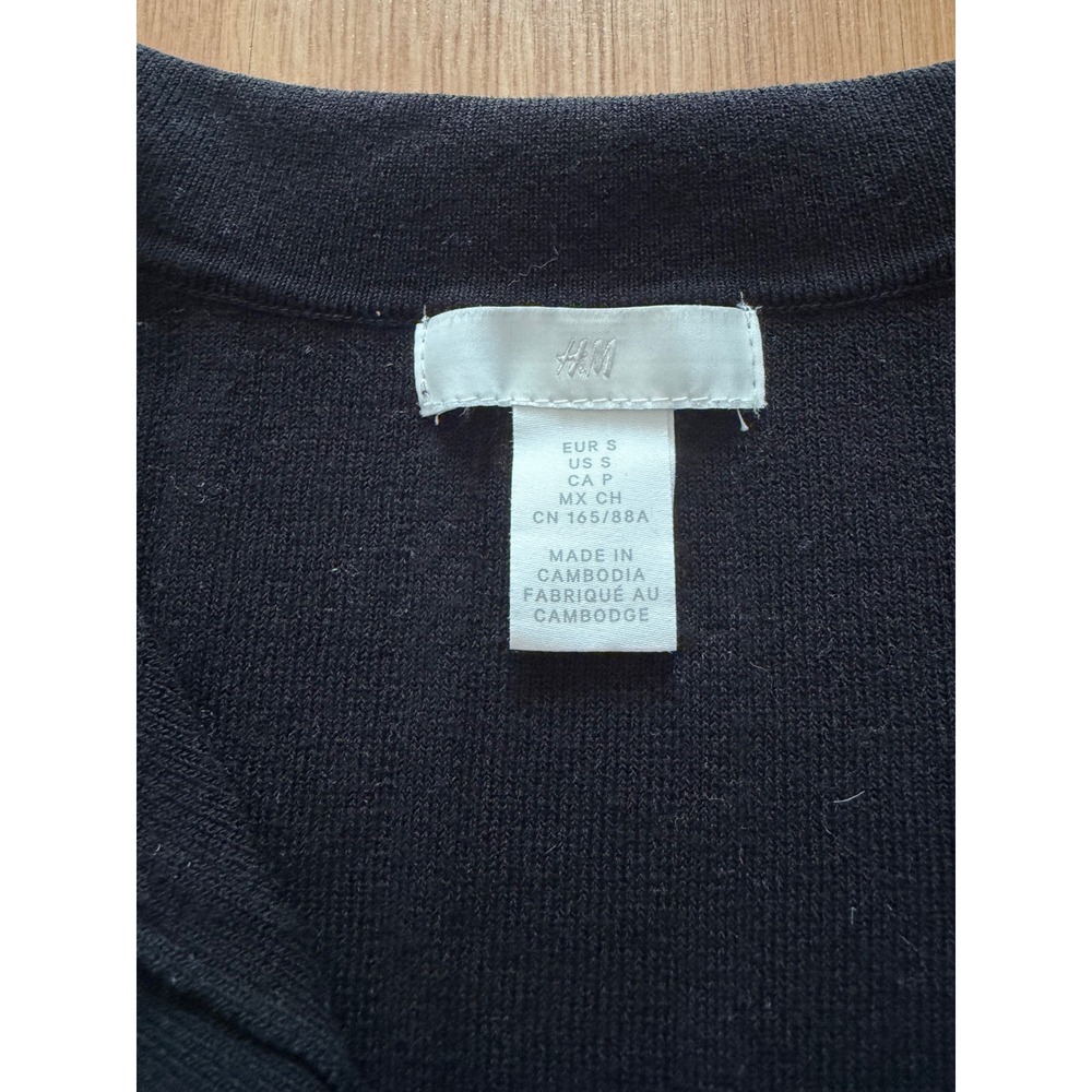 H&M Black Ribbed Knit Polo Midi Dress Short Sleeve V-Neck Side Slit Size Small - Picture 4 of 5
